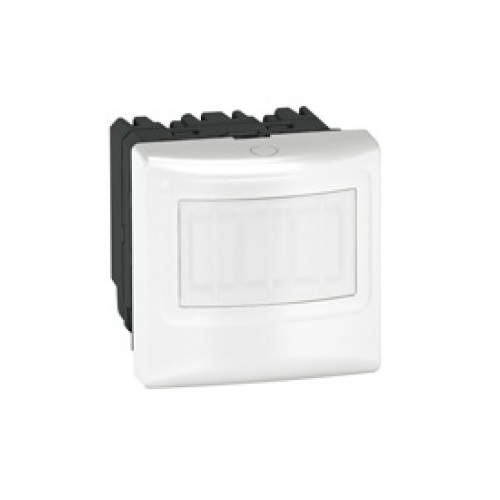 Legrand Arteor White Pir Sensor With Neutral, 2 M, 5740 47